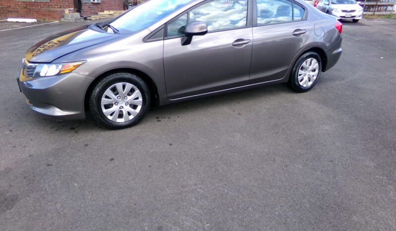 2012 HONDA CIVIC – LOW MILES full