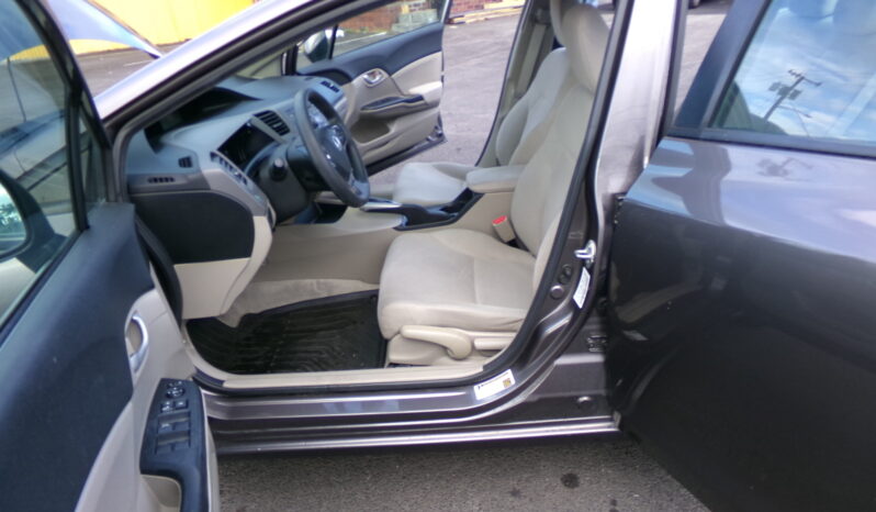2012 HONDA CIVIC – LOW MILES full