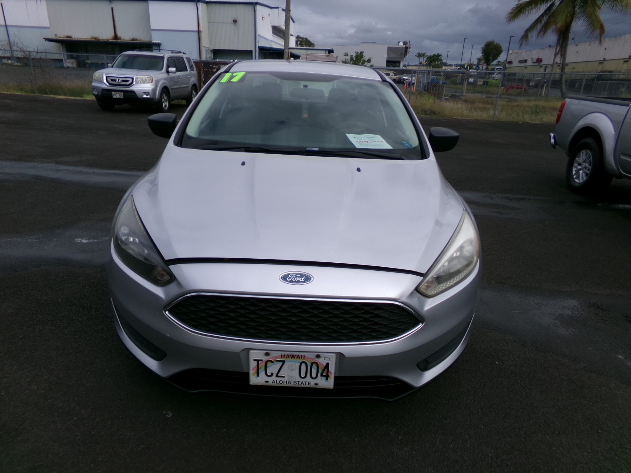 2017 Ford Focus Sedan S's photo