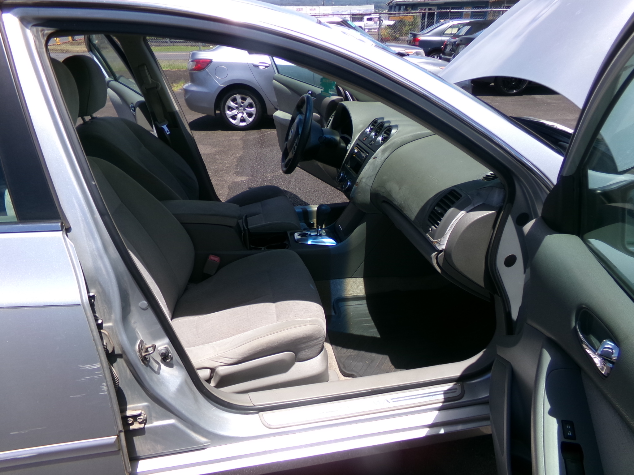 2010 Nissan Altima - Photo 21