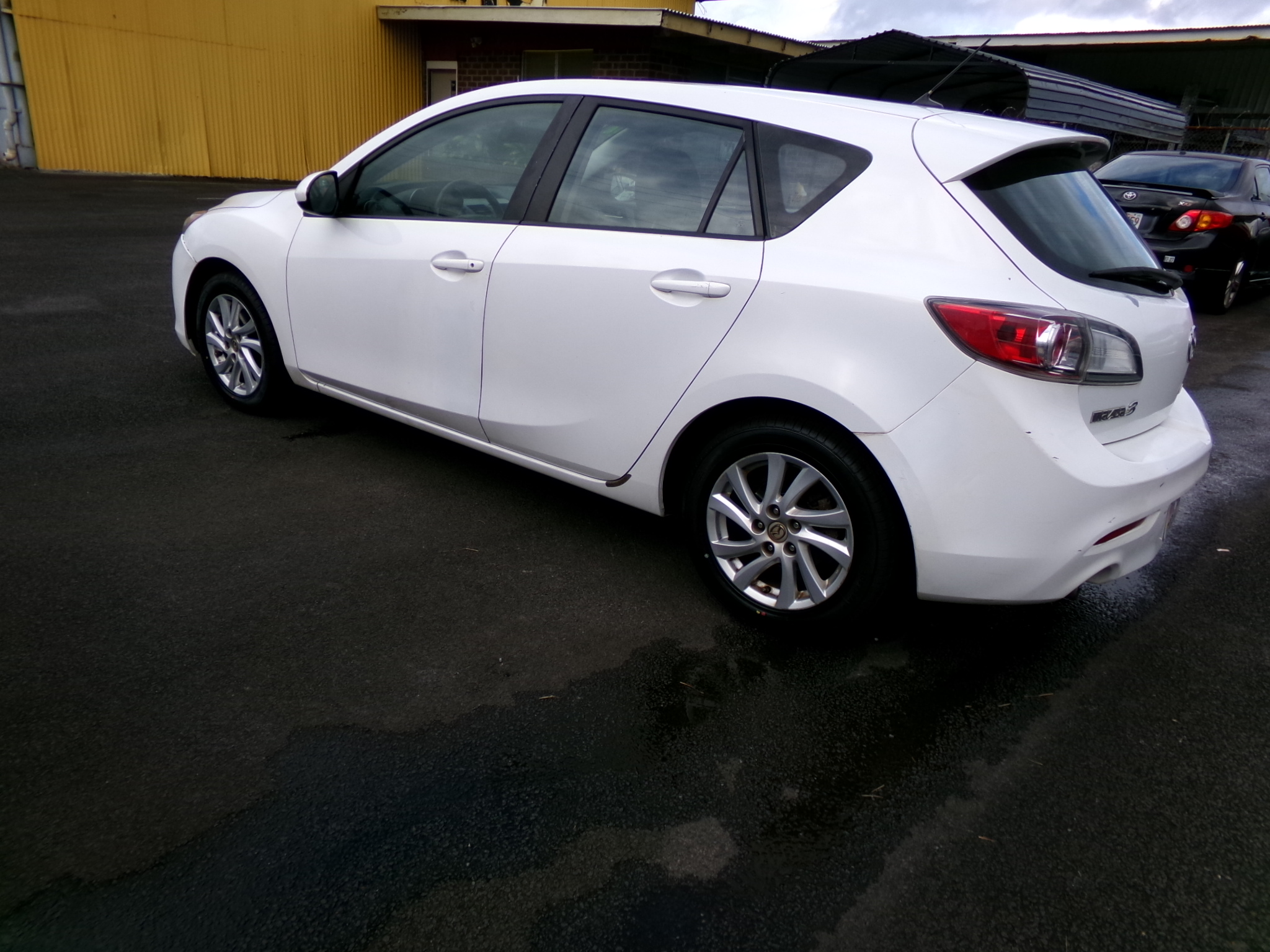 2012 Mazda MAZDA3 i Touring - Photo 9