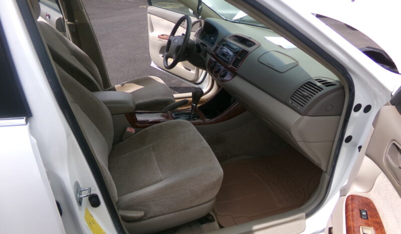 COMING SOON: 2004 TOYOTA CAMRY full