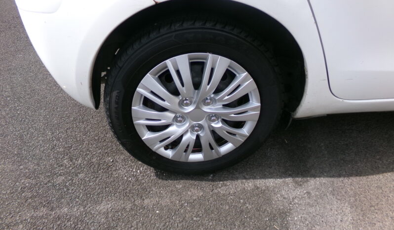 2009 TOYOTA YARIS full
